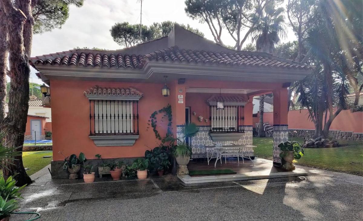 Chalet Los Pinos Con Piscina Privada Ново Санкти Петри Екстериор снимка
