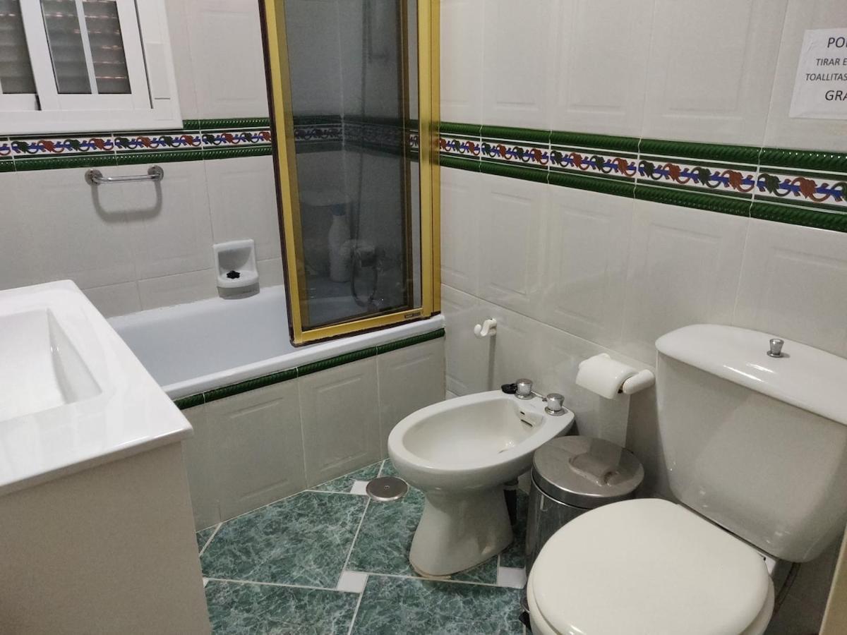 Chalet Los Pinos Con Piscina Privada Ново Санкти Петри Екстериор снимка