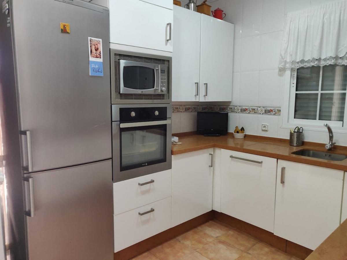 Chalet Los Pinos Con Piscina Privada Ново Санкти Петри Екстериор снимка