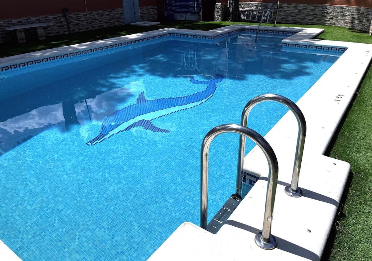 Chalet Los Pinos Con Piscina Privada Ново Санкти Петри Екстериор снимка